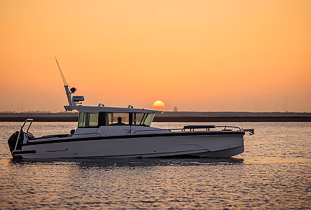 Spectre XC Boat Hire - Featured Image