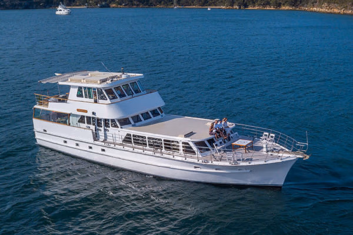 Baroness Riverfire Cruise