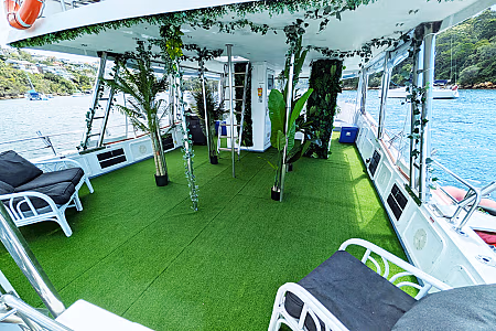 Curious George Boat Hire - Featured Image