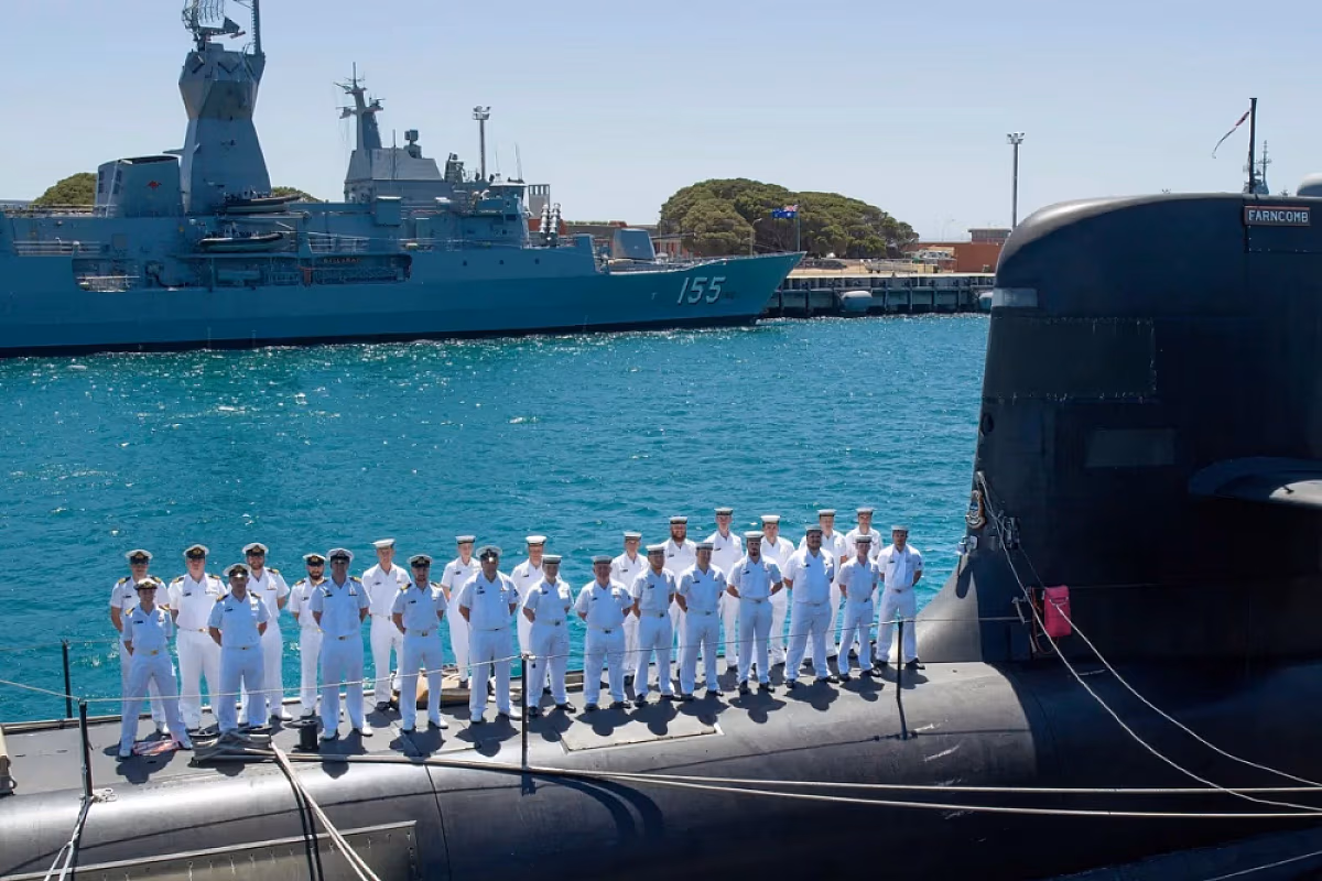 Naval Fleet Review Sailpast