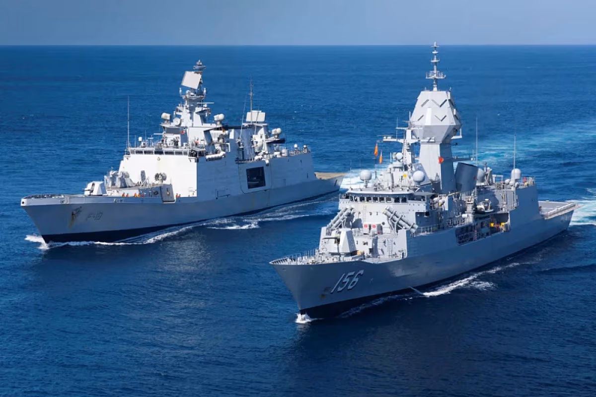 Naval Fleet Review Sailpast