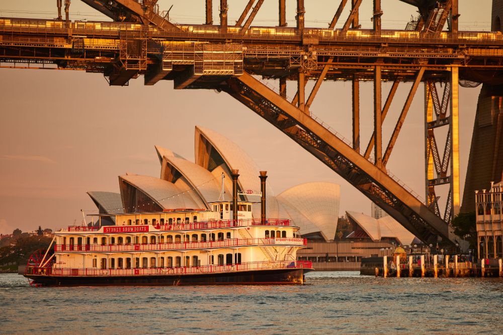 Cabaret Dinner Cruise - Featured Image