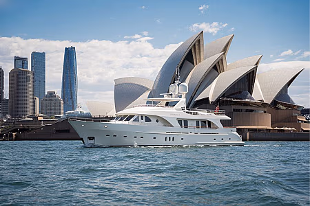 Little Perle Boat Hire - Featured Image